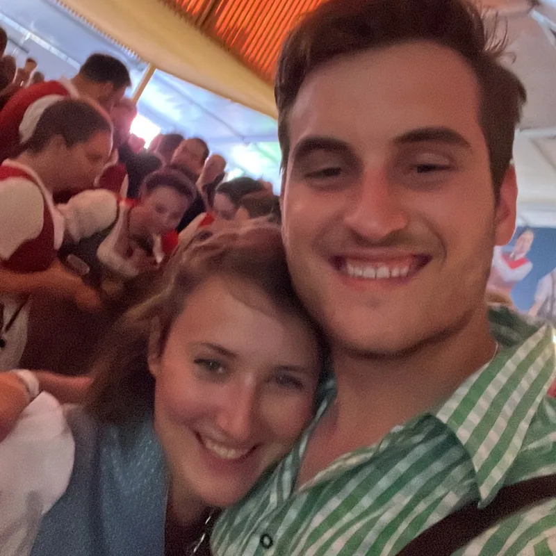 27163429 DA88 48BE 9CA4 688F43BE5E26